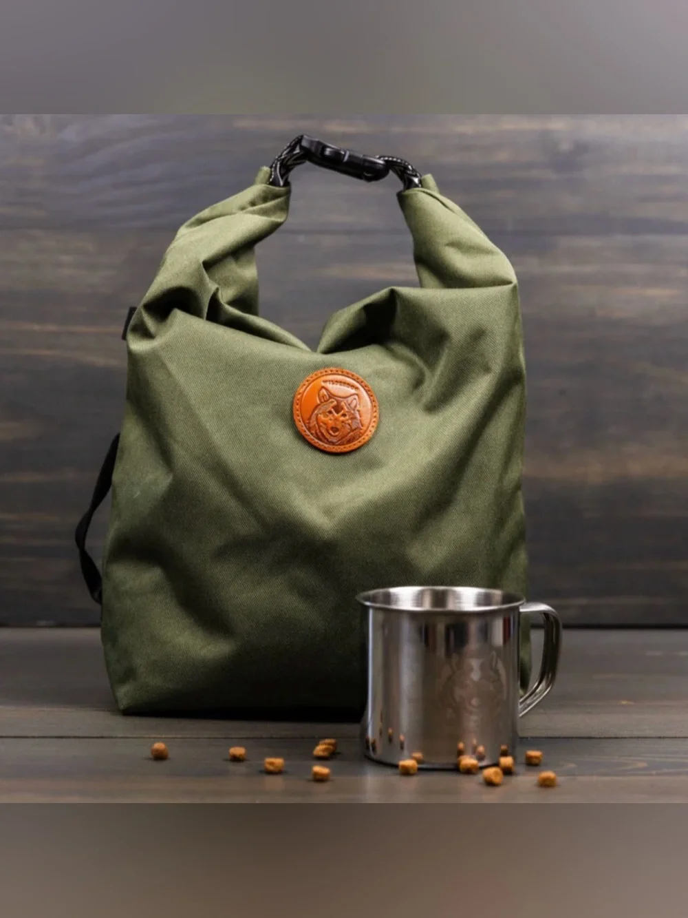 NWT Wilderdog Travel Bag (2 colors available)